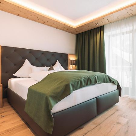 Hotel Olympia Ischgl Exterior photo